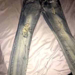 Women’s jeans